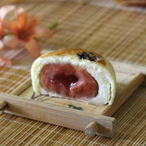 Bánh ngàn lớp vải hoa hồng chảy (kèm hộp thỏ)